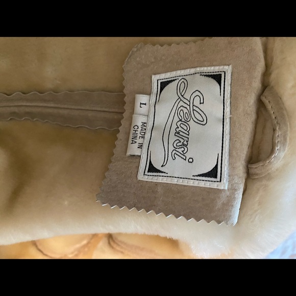 Thick tan leather coat - Picture 6 of 8